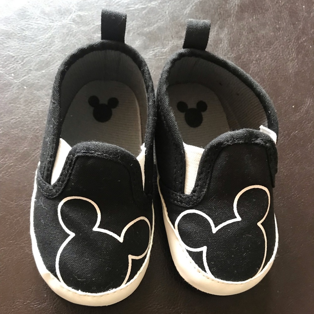 NWOT - ABG NYC MICKEY MOUSE SLIP ON SHOES